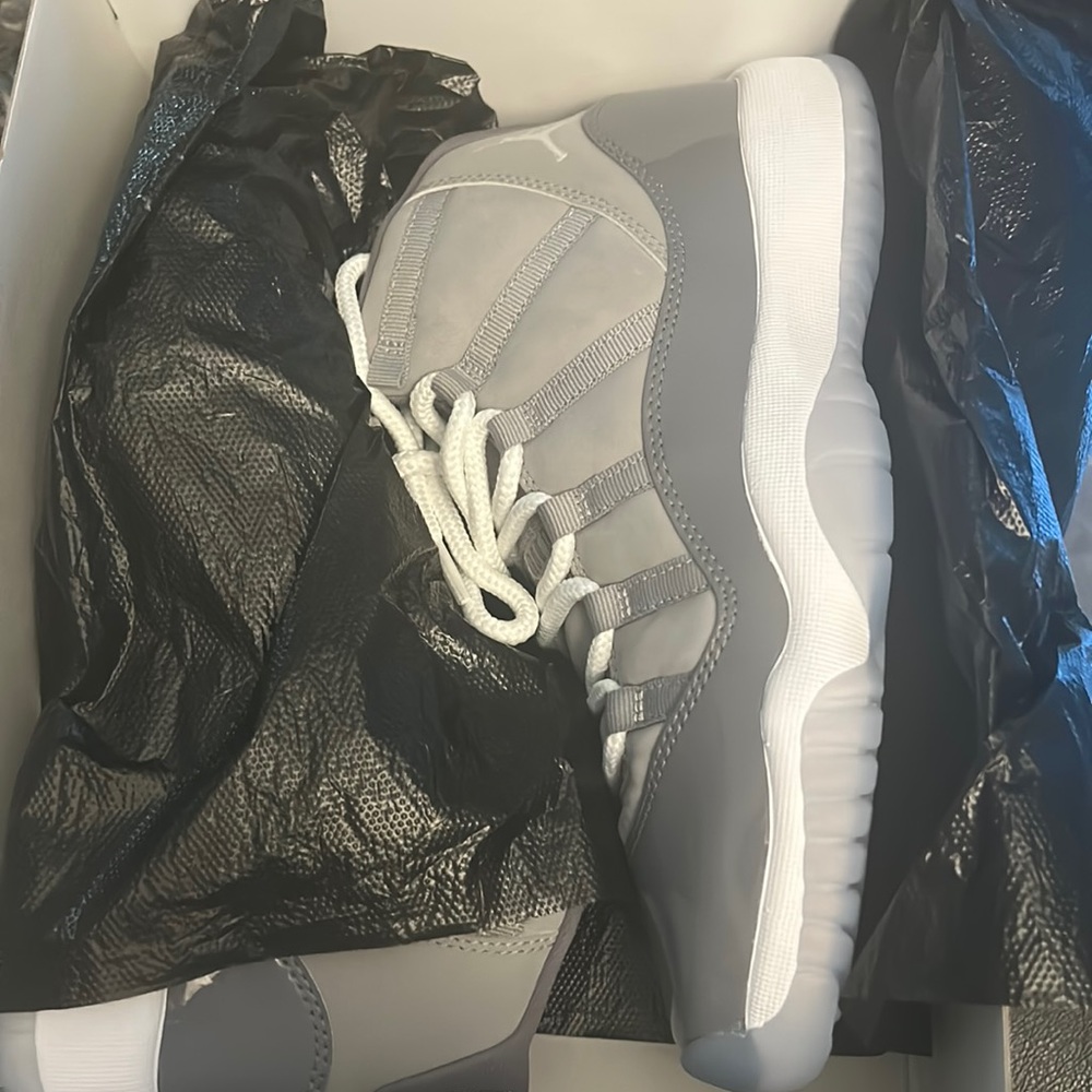 Jordan cool greys retro 11